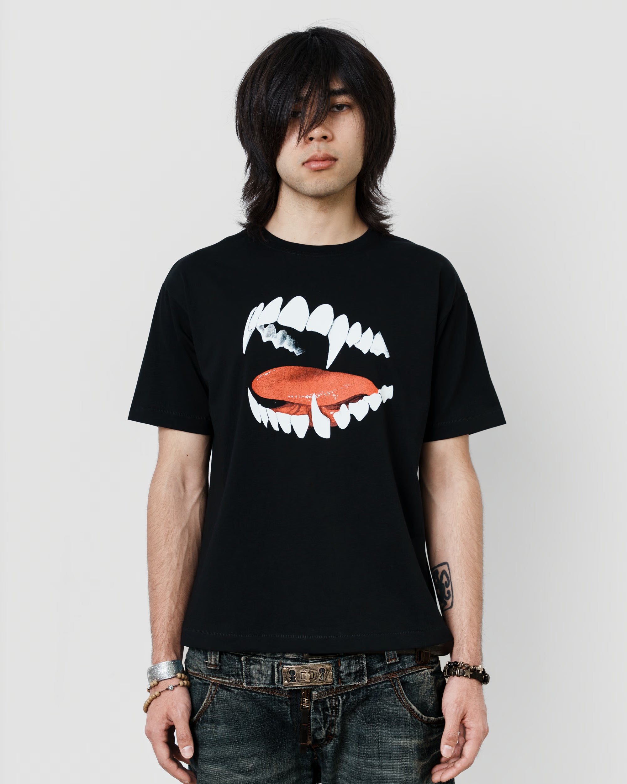 Fangs III T-Shirt | Black