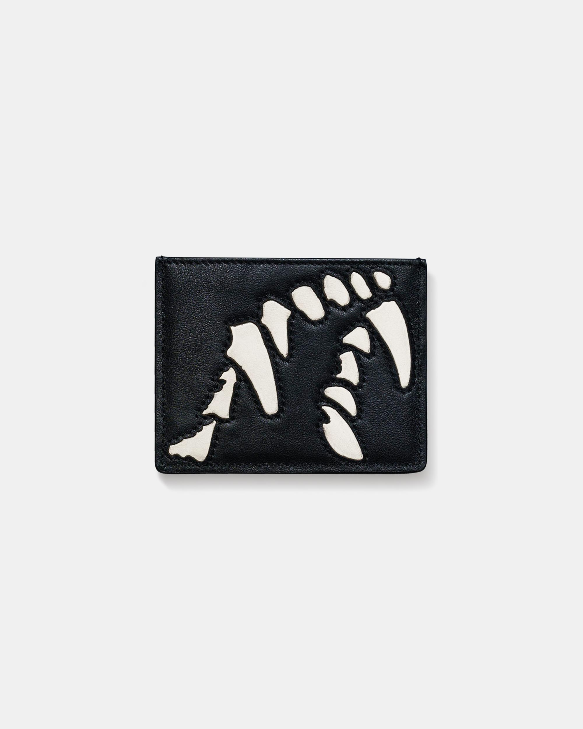 Black-Cardholder-Flatlay-On-White